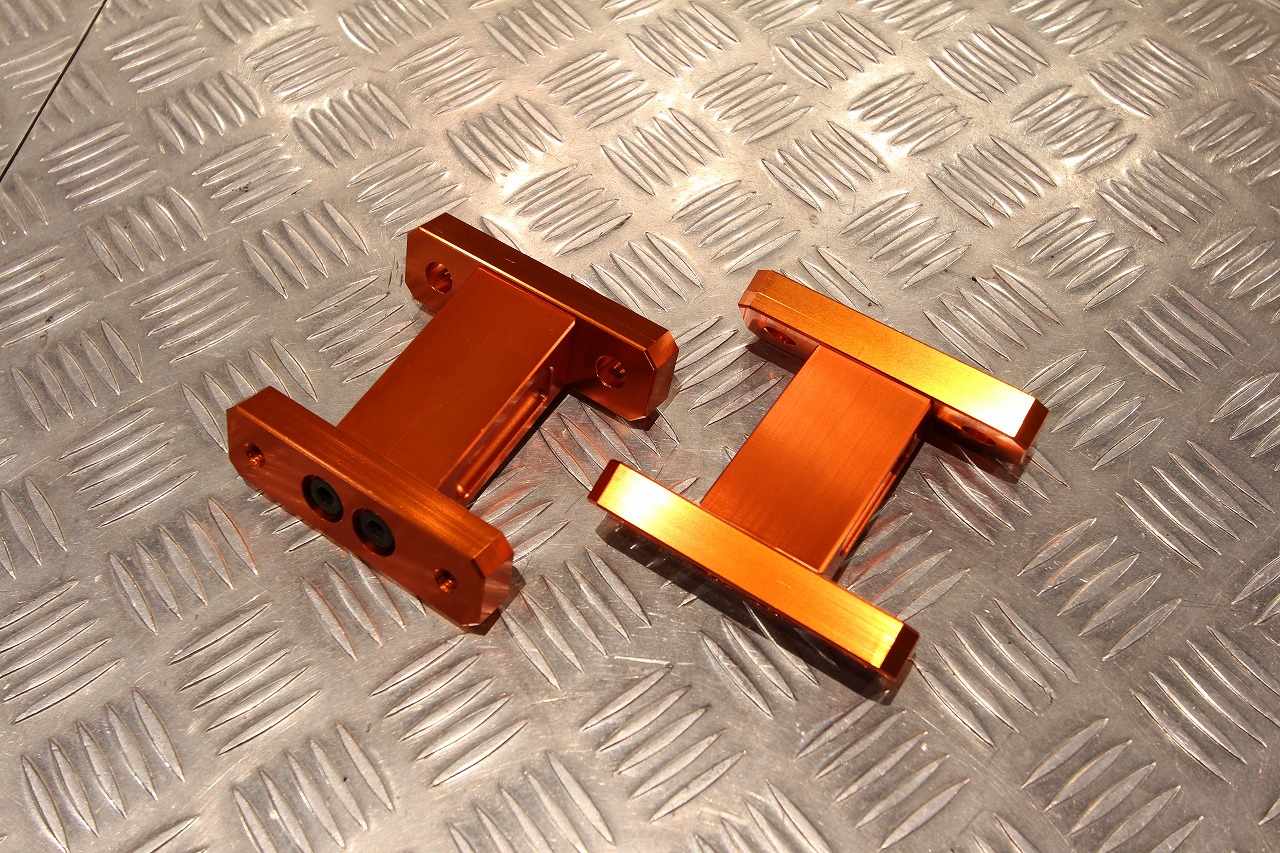 FD3S RX-7用 スーパーナウ ショートスタビブラケット(オレンジ FD3S RX-7用 スーパーナウ ショートスタビブラケット(オレンジ